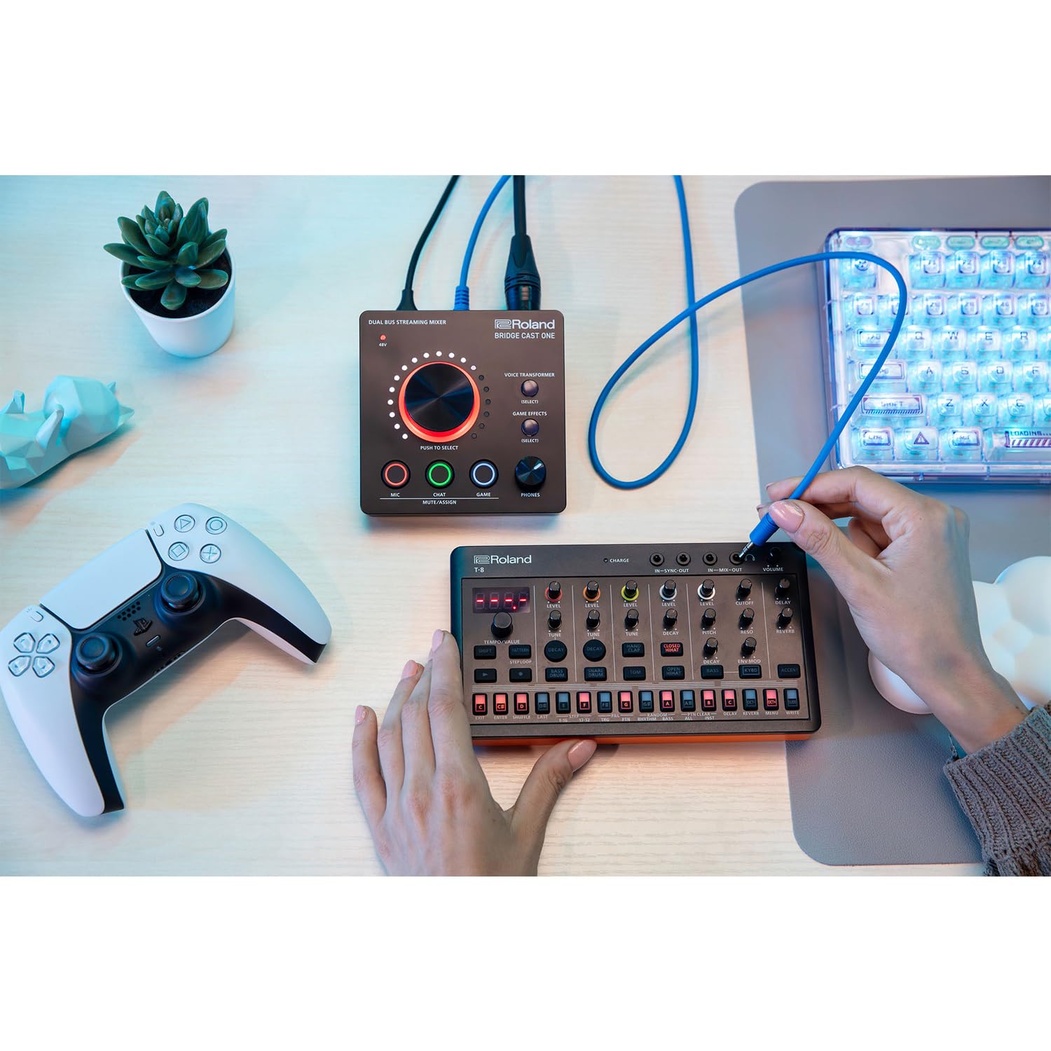 Roland Bridge Cast One Dual Bus Streaming Interface Interface ze słuchawkami keepdrum
