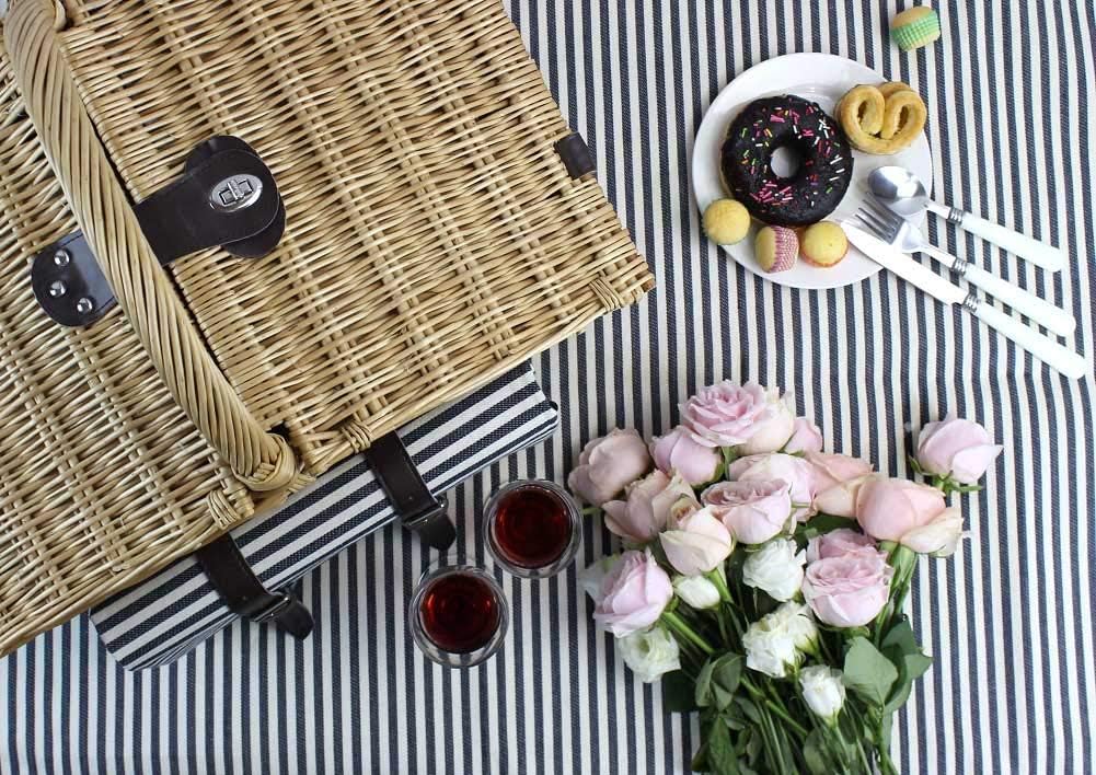 Willow Picnic Basket Set for 4 Persons with Double Lids, Durable Handle and Insulated Cooler Compartment, Handmade Wicker Hamper for Outdoor Living Camping : Patio, Lawn & Garden