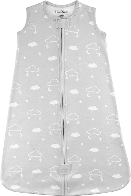 Mama Cheetah Baby Sleeping Bag 2.5 TOG, Sleep Sack with 2-Way Zipper for Boys Girls, Winter Sleep Bag for Infants Toddlers, Organic Cotton Baby Wearable Blanket, Medium (6-12 Months), Clouds, 1-Pack