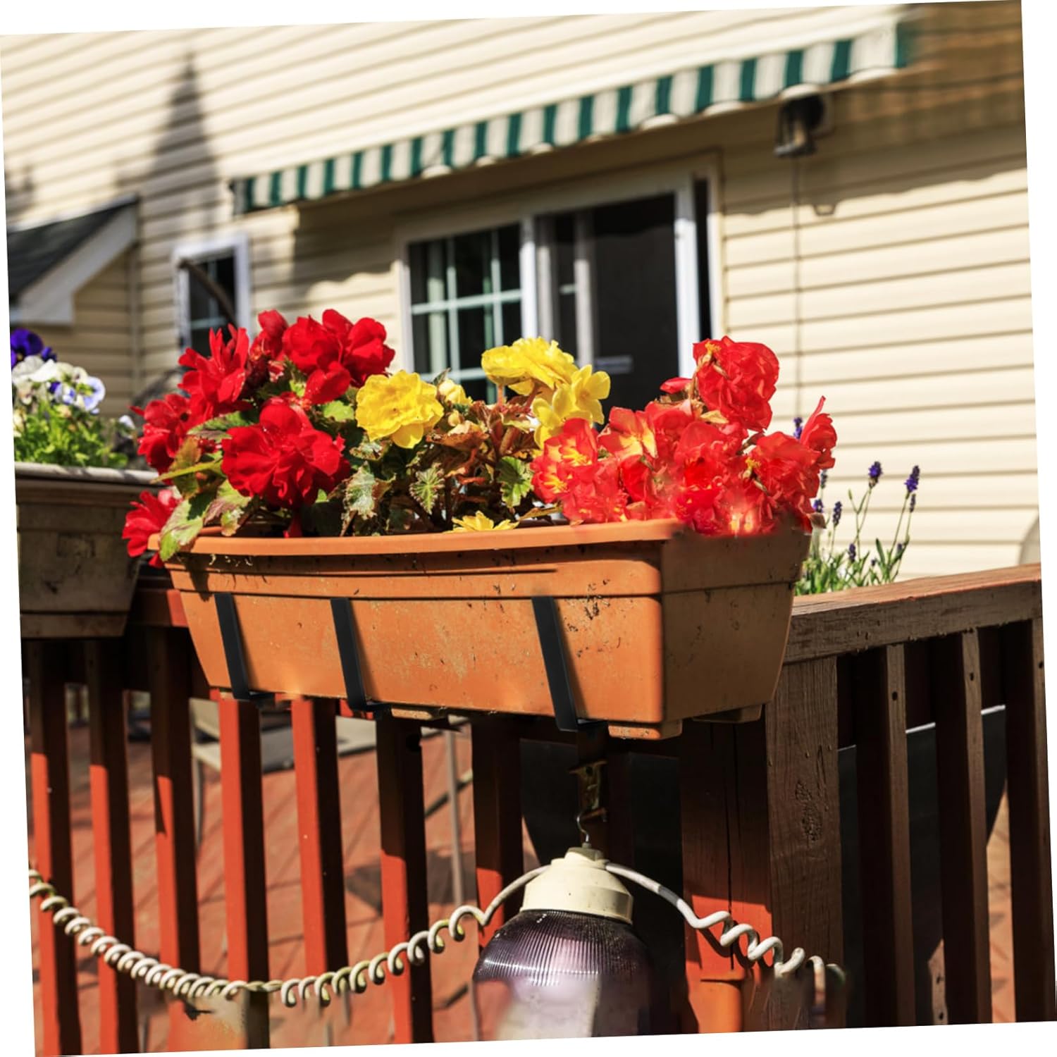 Sosoport 4pcs Adjustable Railing Planter Brackets for Deck and Balcony Sturdy Flower Box Holders Easy Installation for Outdoor Planting