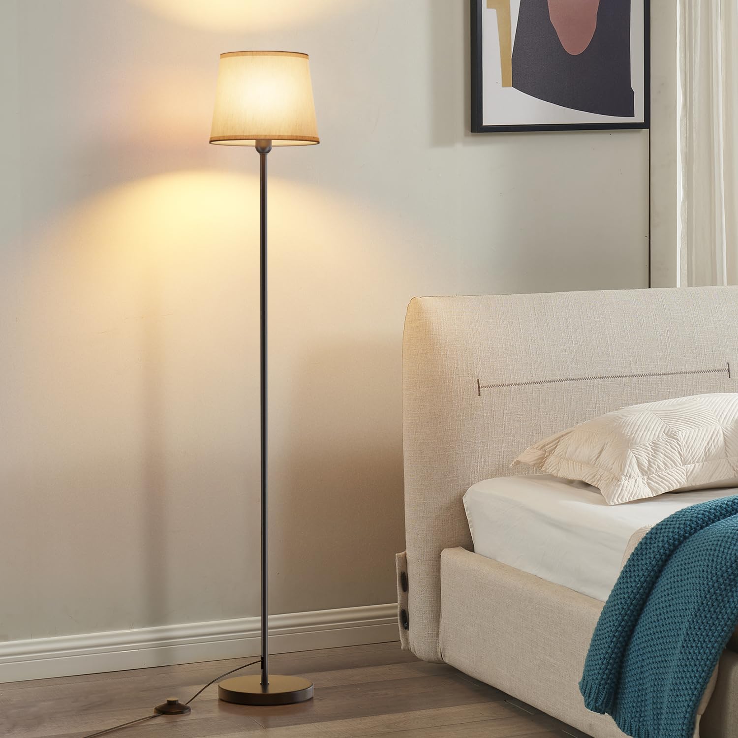 GPATIO Lampada da Terra con Telecomando, Piantana con 11 Cambiamenti di Colore, Luminosità Continua, Lampada da Pavimento con Lampadina Dimmerabile da per Soggiorno,Camera da Letto,Ufficio