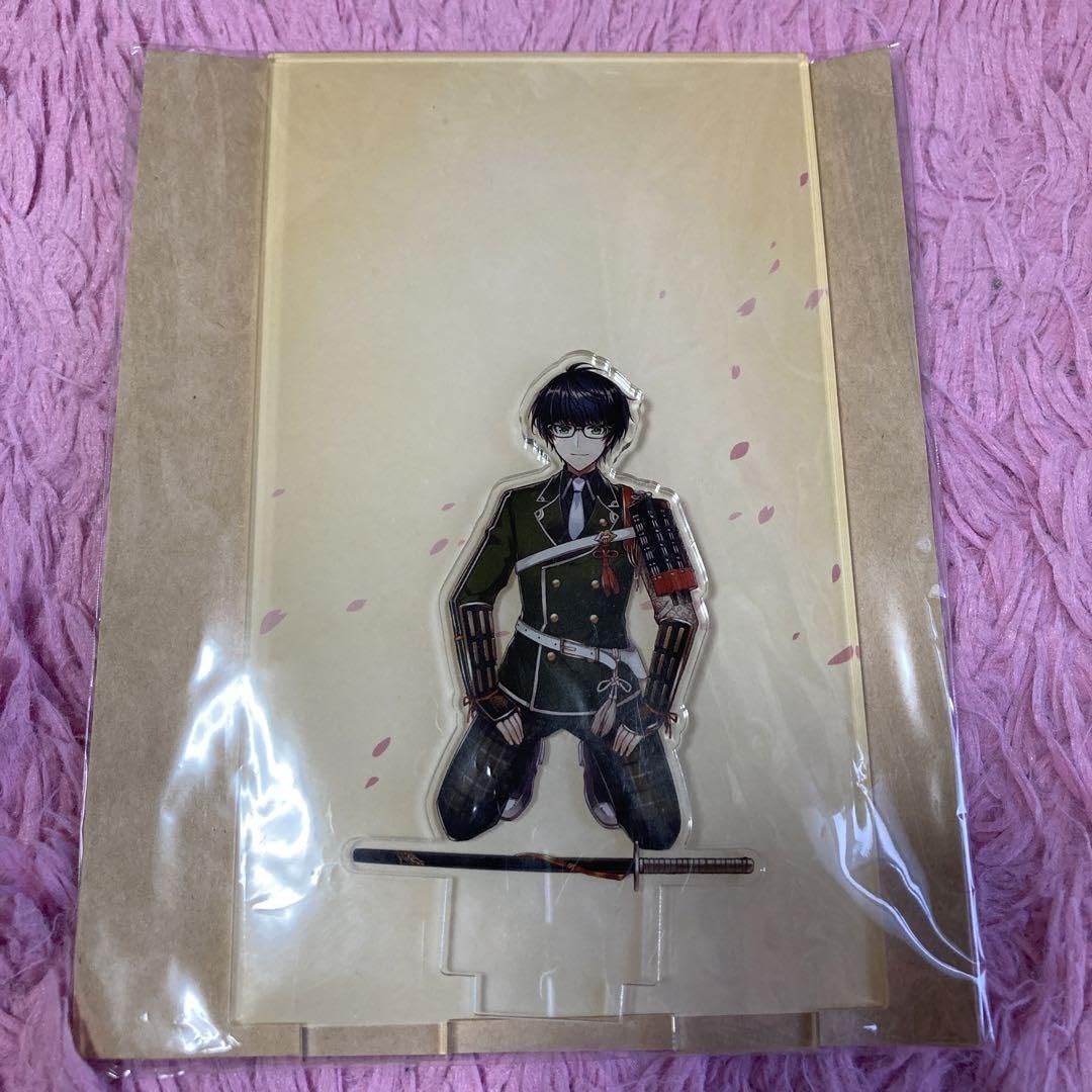 Amazon.co.jp: 刀剣乱舞 篭手切江 アクリルキャラスタンド 跪坐 : おもちゃ
