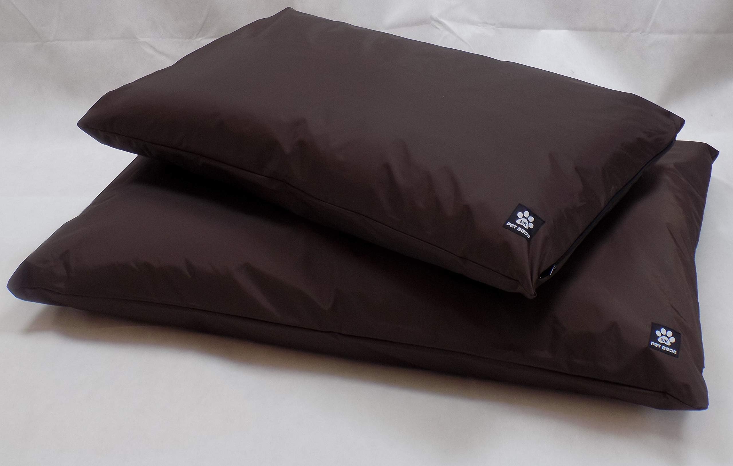 UK Pet Beds Replacement Dog Bed/Mattress Cover - Heavy Duty Waterproof - Easy Clean - Size Medium - Colour Brown