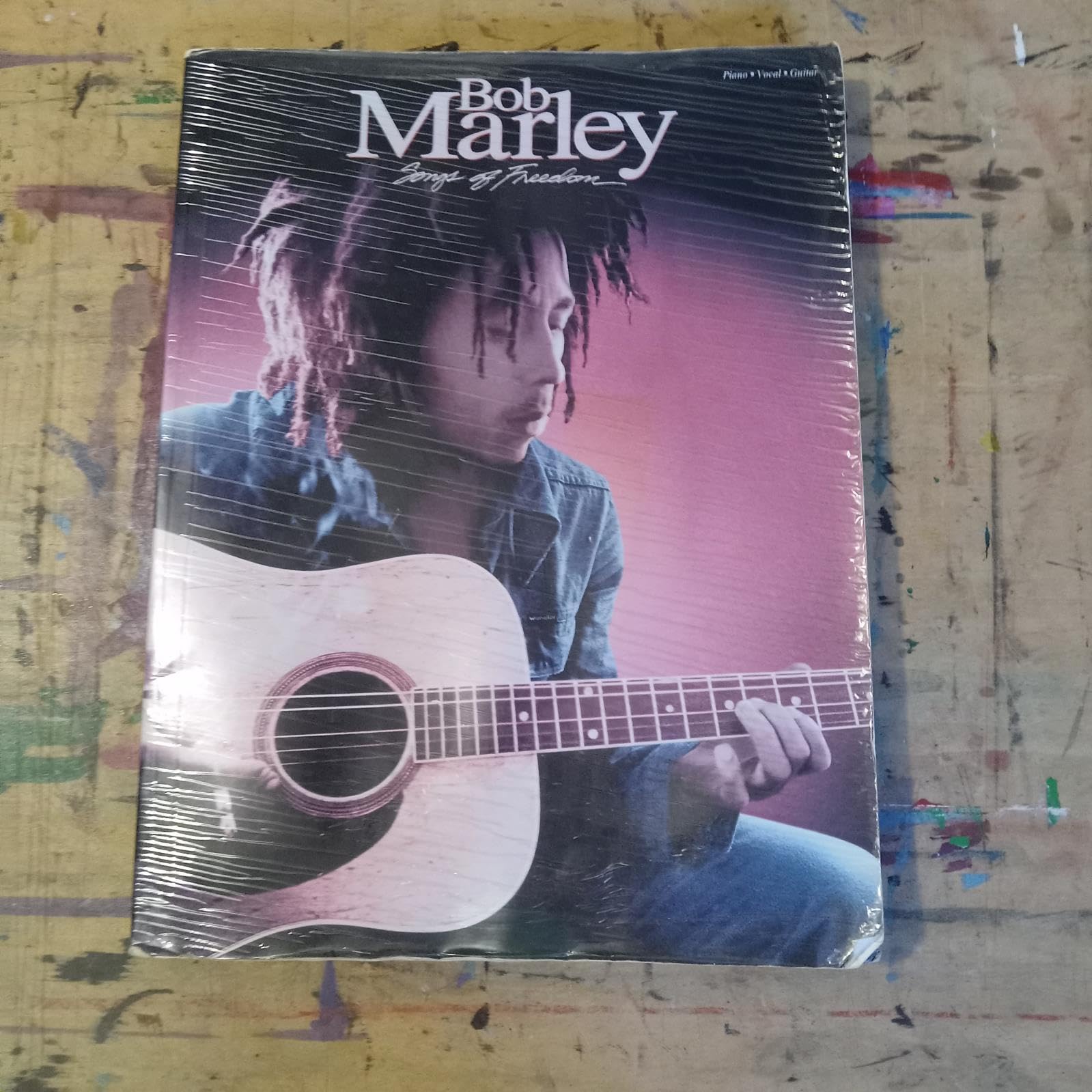 英BOOKS Bob Marley Songs of Freedom: The Lyrics of Bob Marley Marley,   /00300 Amazon.com: Complete Lyrics of Bob Marley: Songs of Freedom