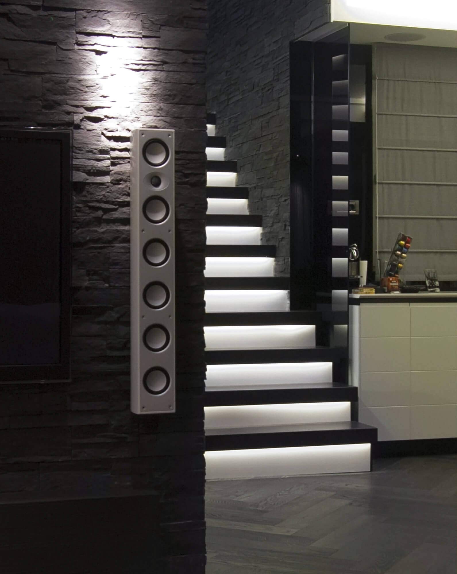 LED Escaleras Iluminación para interiores, Blanco Neutro, para 1 hasta 15 Escaleras por 1 metro + 0,5 m conector | opcional con regulador