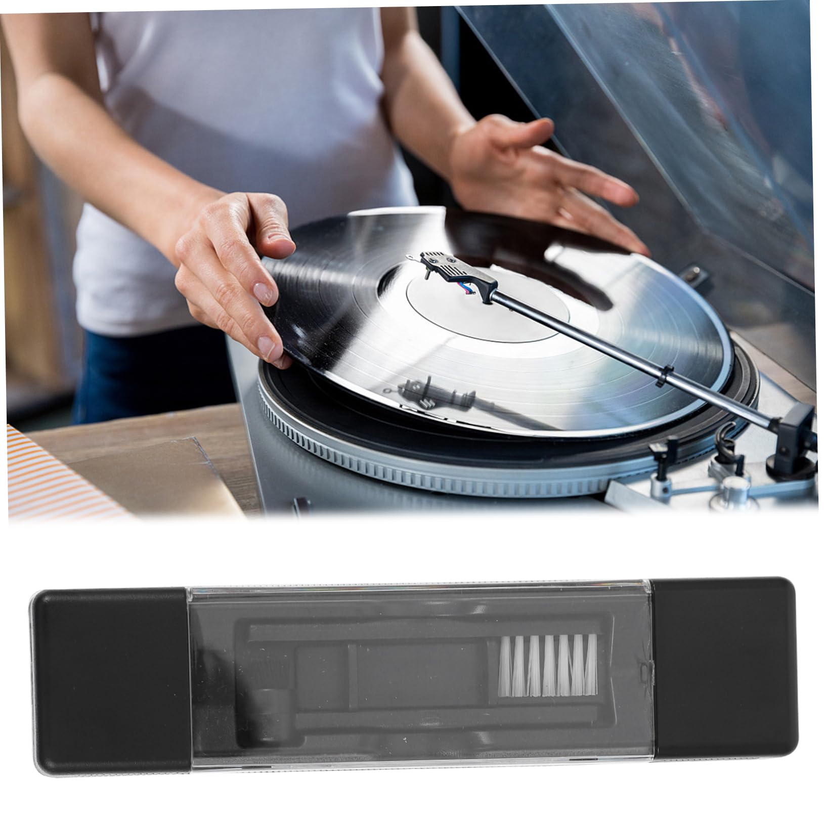 Brosse de Nettoyage Vinyle et CD, Kit Complet Antistatique, Brosse Douce en Fibres, Nettoyage Précis pour Platines et Disques Vinyles Noirs, Usage Professionnel et Domestique,