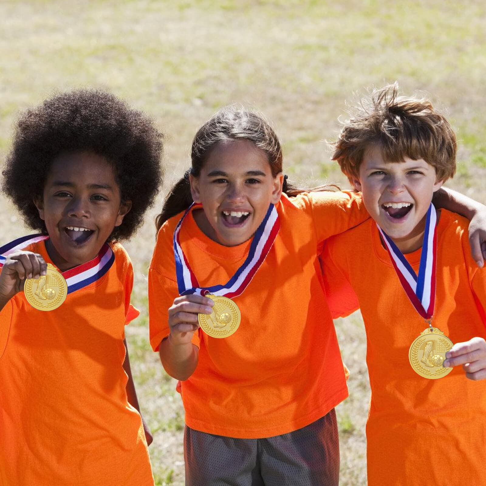 12 medaglie per bambini: medaglie di compleanno per bambini, medaglie di calcio per bambini, medaglie di compleanno per bambini, per bambini, adulti, sport, calcio, feste, favore