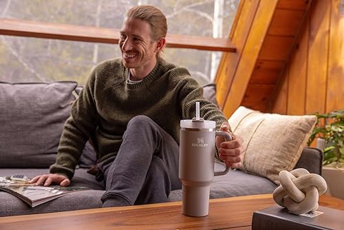 Miniatura 273 de STANLEY Quencher H2.0 Vaso Térmico con asa y pajilla, 64 onzas, tapa Flowstate de 3 posiciones, gran capacidad para viajes y deportes, vaso de acero