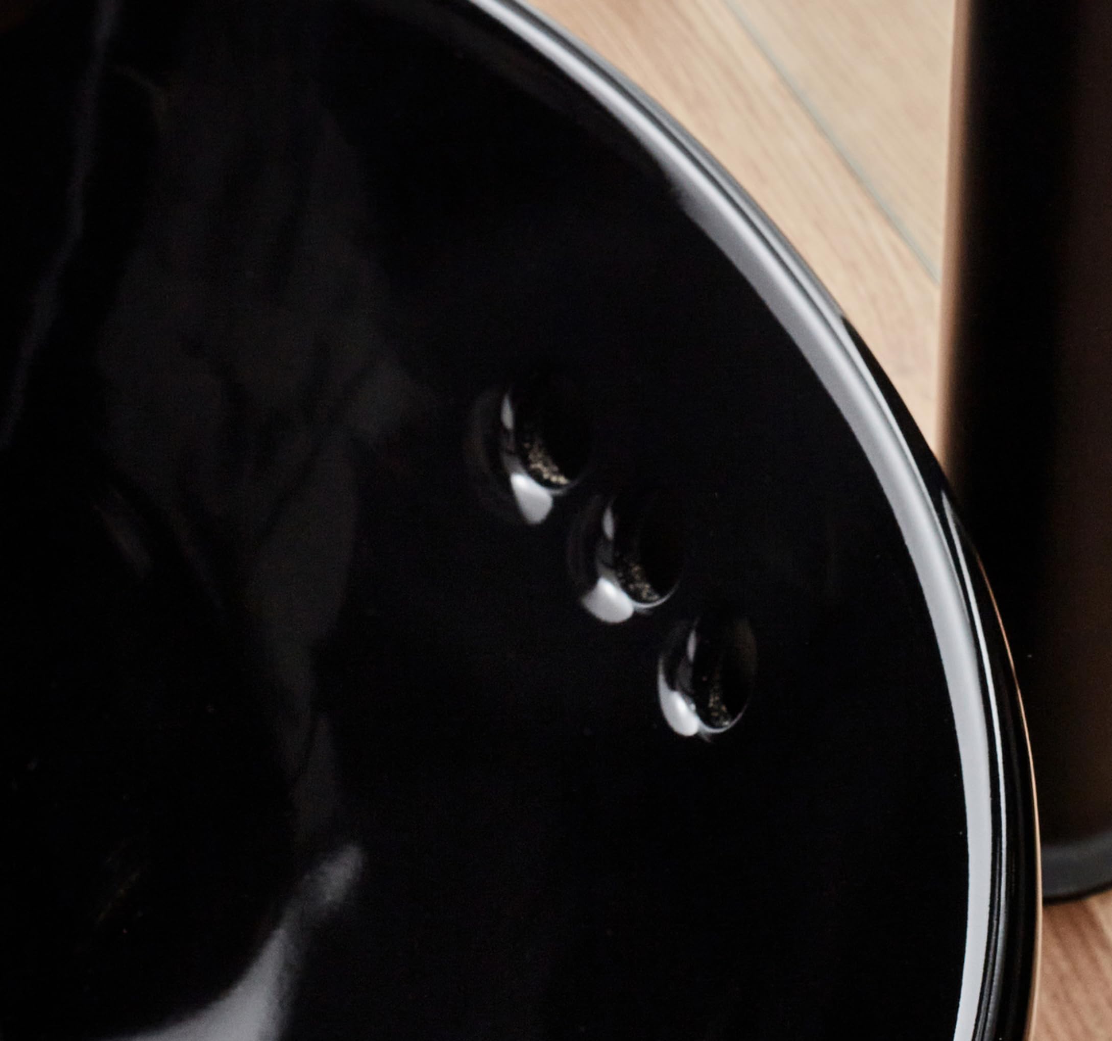 JACOB DELAFON Lavabo cerámico negro sobre encimera 42 cm Con orificio de rebosadero Evita salpicaduras E14800-7