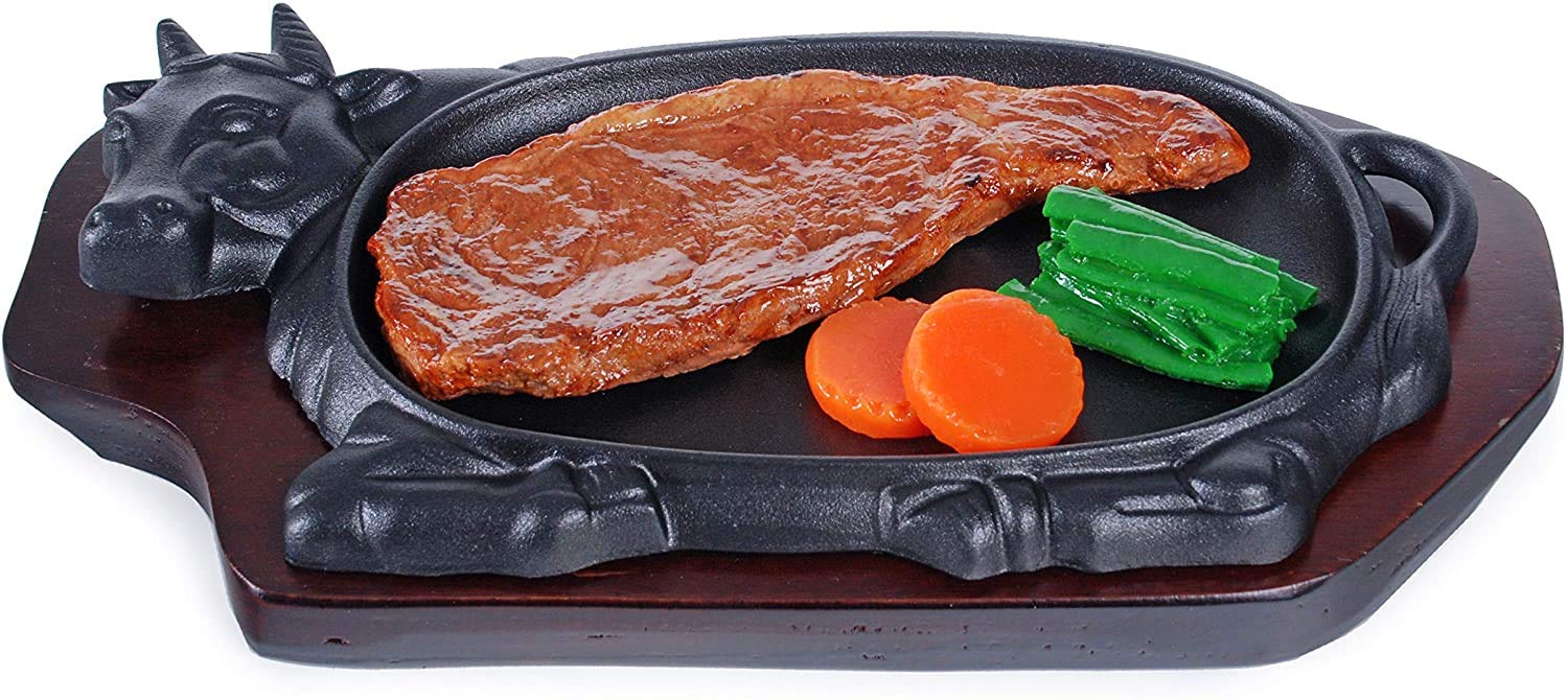 Happy Sales HSGRD-COW12 - Piastra per bistecca in ghisa con base in legno, per uso domestico o ristorante