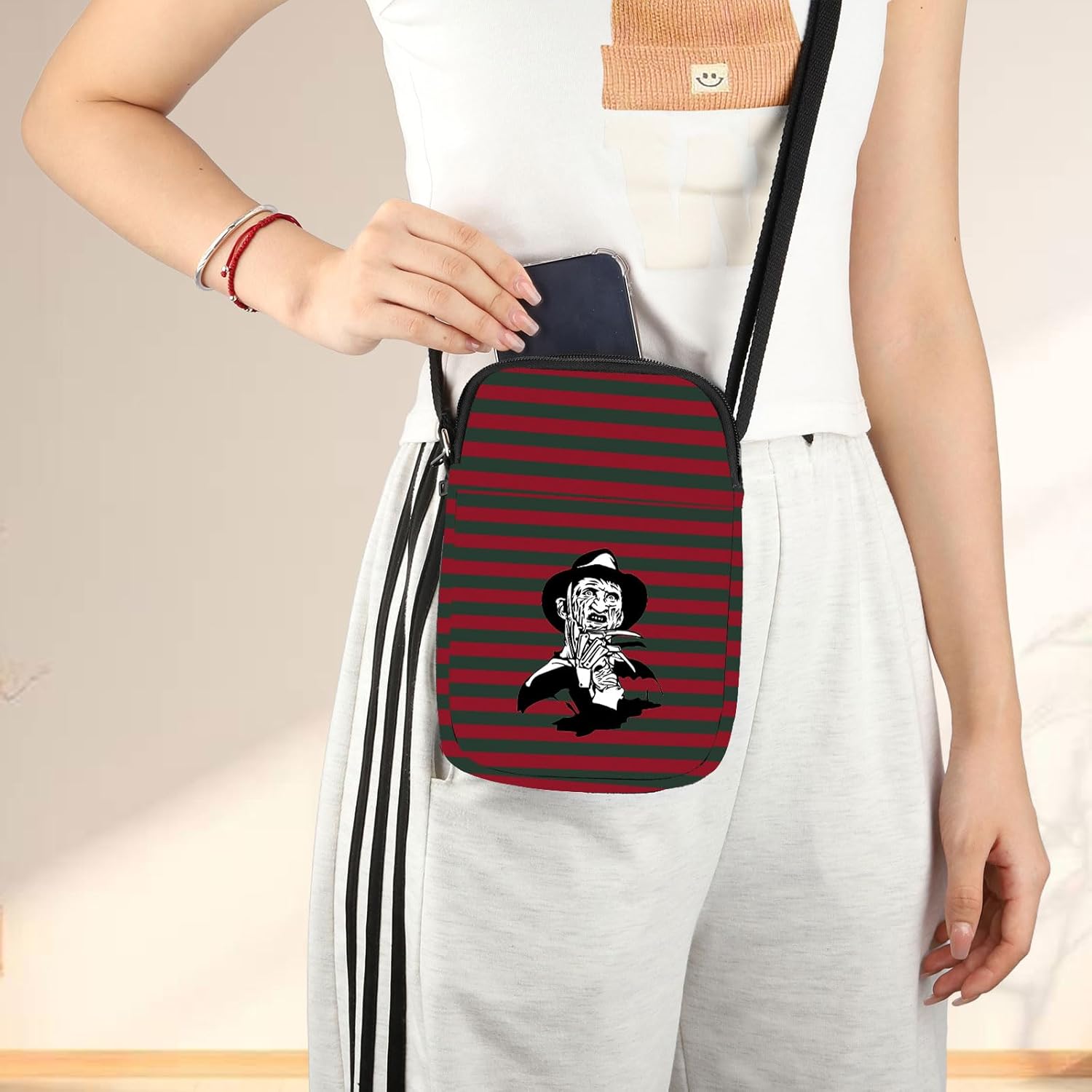 G2TUP Horror Character Crossbody Bag Horror Movie Gifts Series Killer Shoulder Bag Horror Movie Merchandise - Image 3