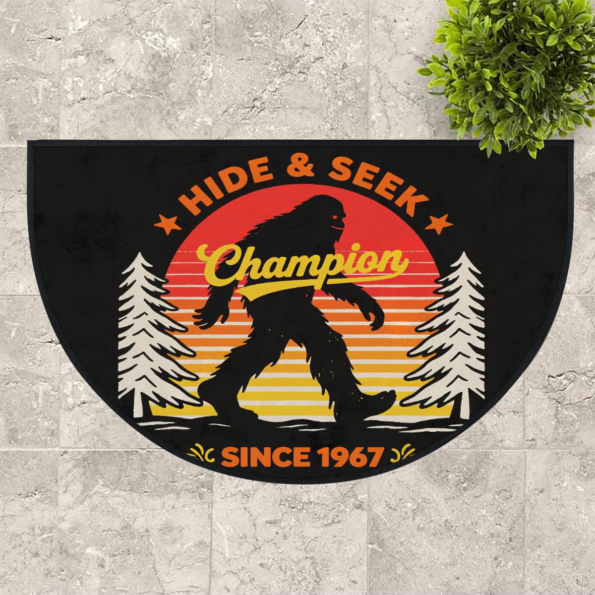 Bigfoot Hide Seek Champion große halbrunde Fußmatte – rutschfest, saugfähig, halbrund, Eingangsbereich, niedlich, weich, halbrund, waschbar, Teppich für Küche, Badezimmer, Schlafzimmer, 160 x