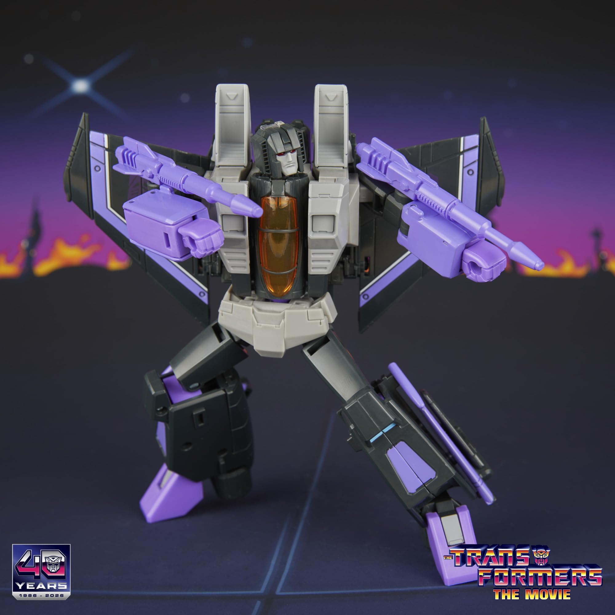 Skywarp z kolekcji Transformers Studio Series z filmu "The Transformers: The Movie", 16,5-centymetrowa przekształcająca się figurka klasy Voyager, zabawkowe roboty dla dzieci w wieku od 8 lat