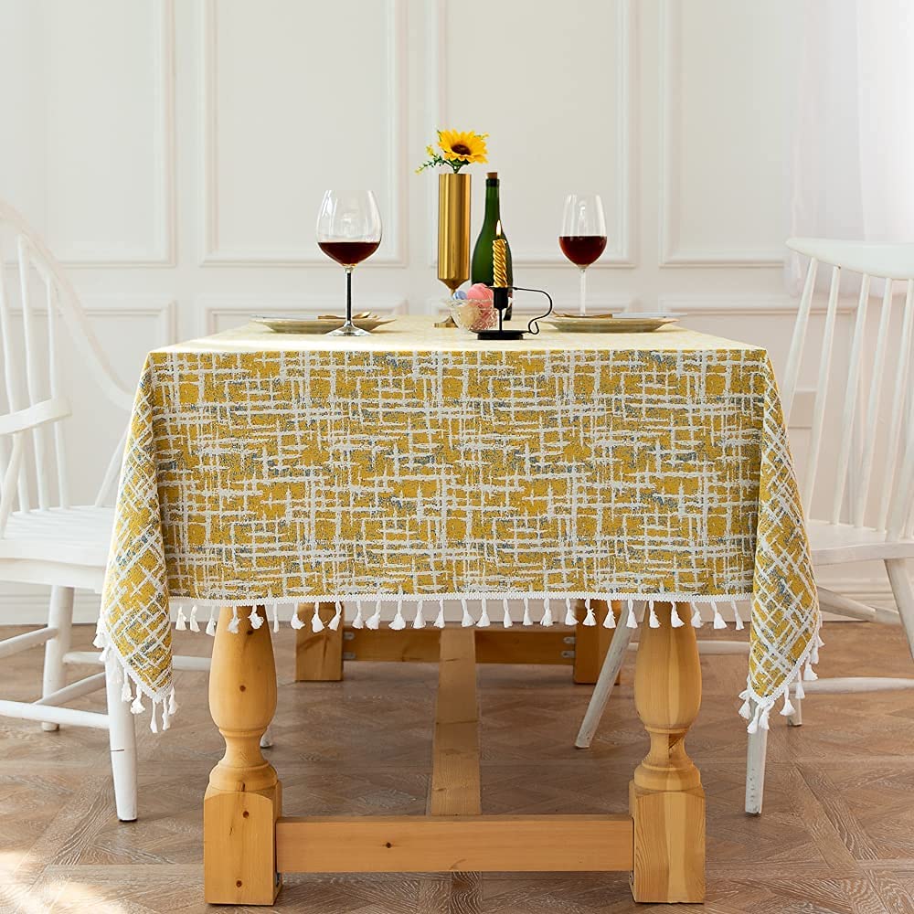 Nappe rectangulaire jaune en coton et lin lavable 110x110 cm