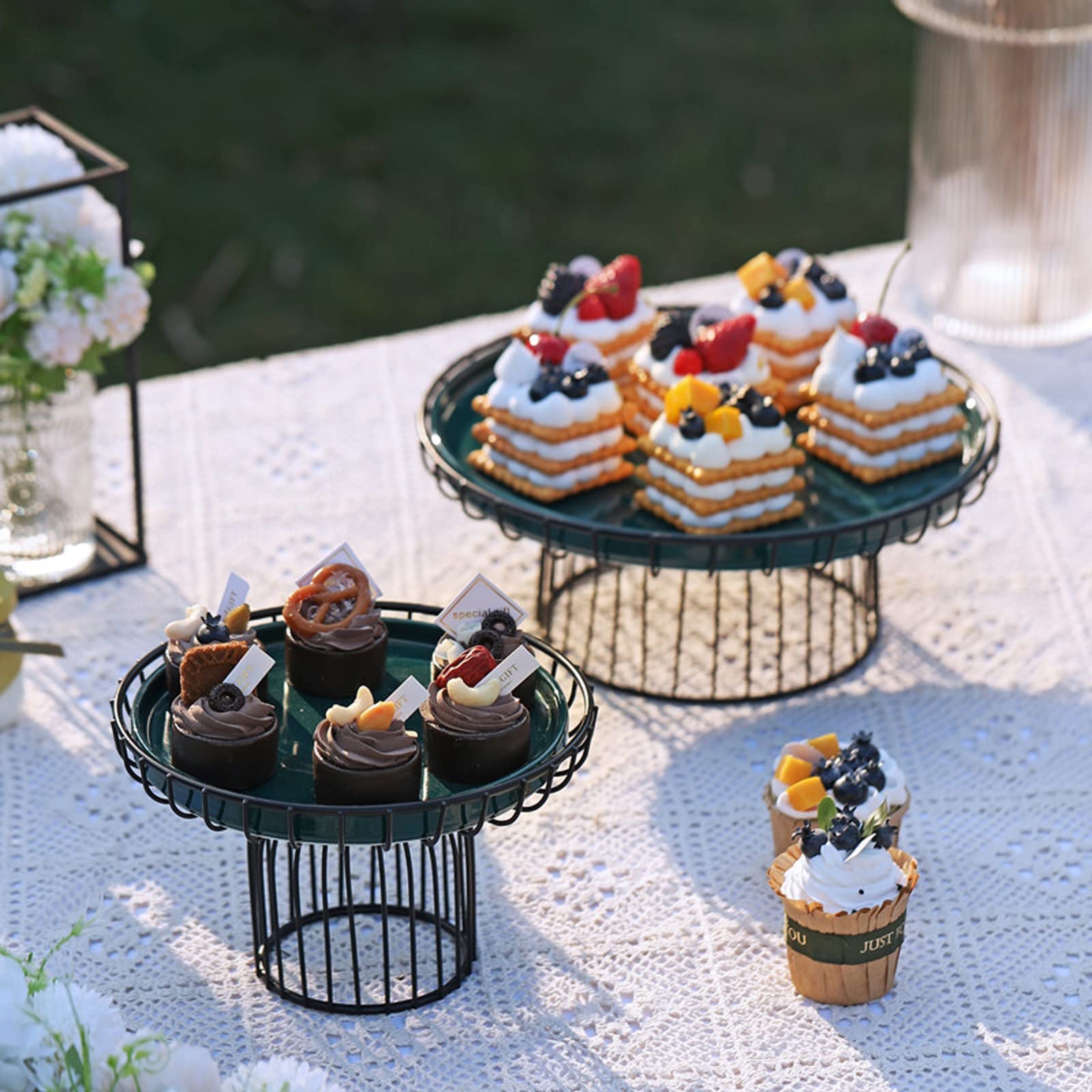 Support rotatif pour gâteau Présentoir en fer gâteau en céramique plateau haut plateau à Snack rond Dessert Table ornement assiette à pâtisserie présentoir à gâteau d'anniversaire Outil d'affichage (
