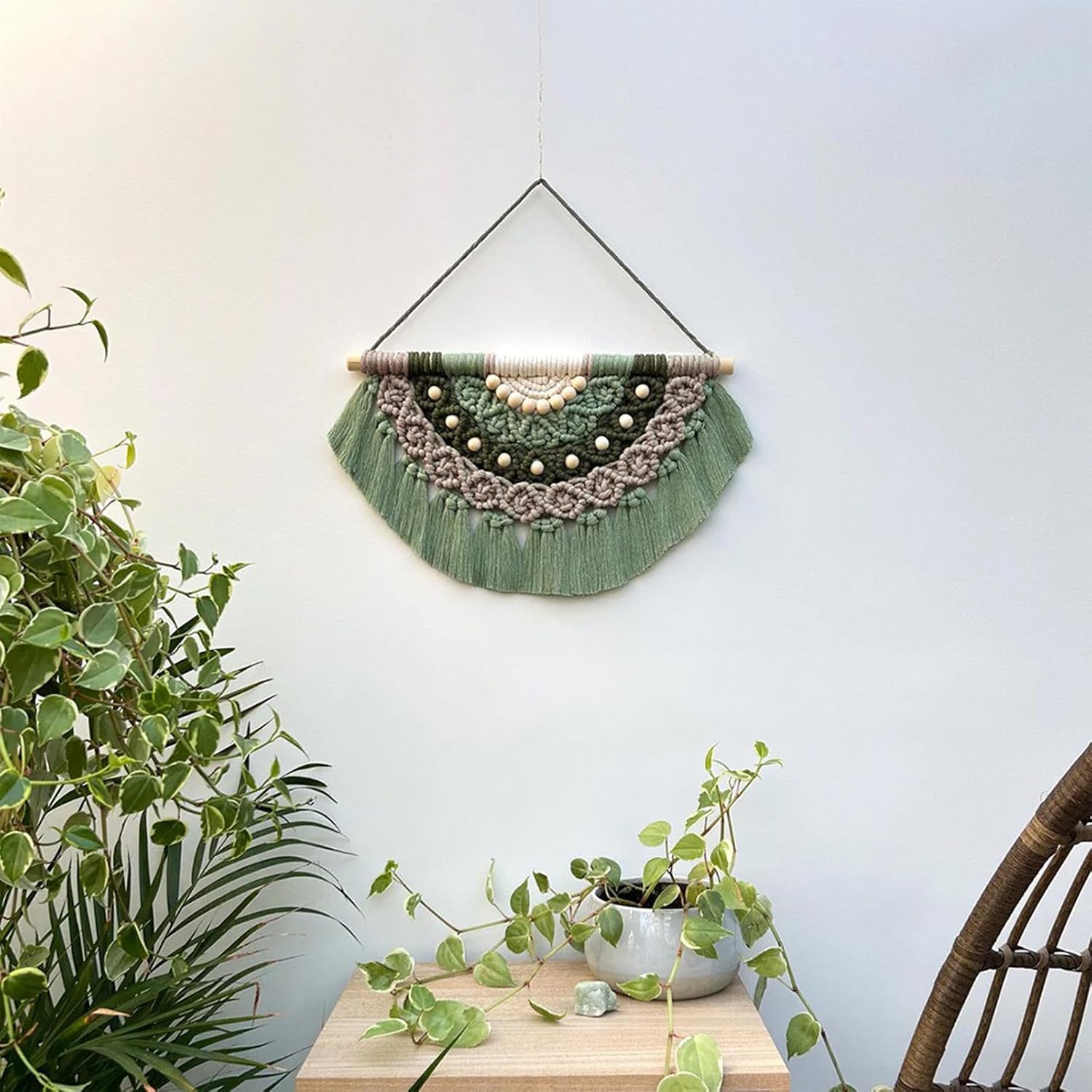 Macrame Wall Hanging 40 x 30 x 55cm Woven Tapestry Handmade Craft Wall Art Decoration for Decorating Bedroom Living Room Apartment Nursery (green bean paste)
