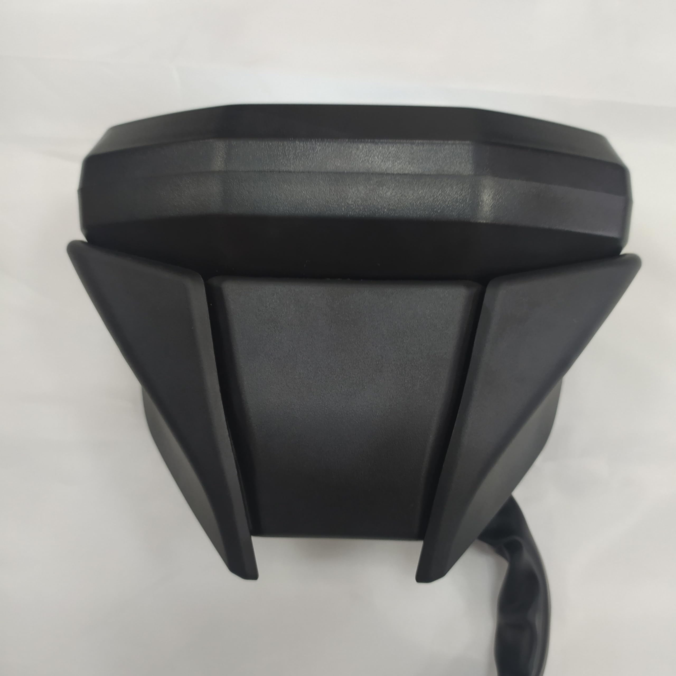 Moto Contachilometri Contachilometri universale per contachilometri da 10000 giri/min. Parametri regolabili Quantità di carburante Display a sei griglie