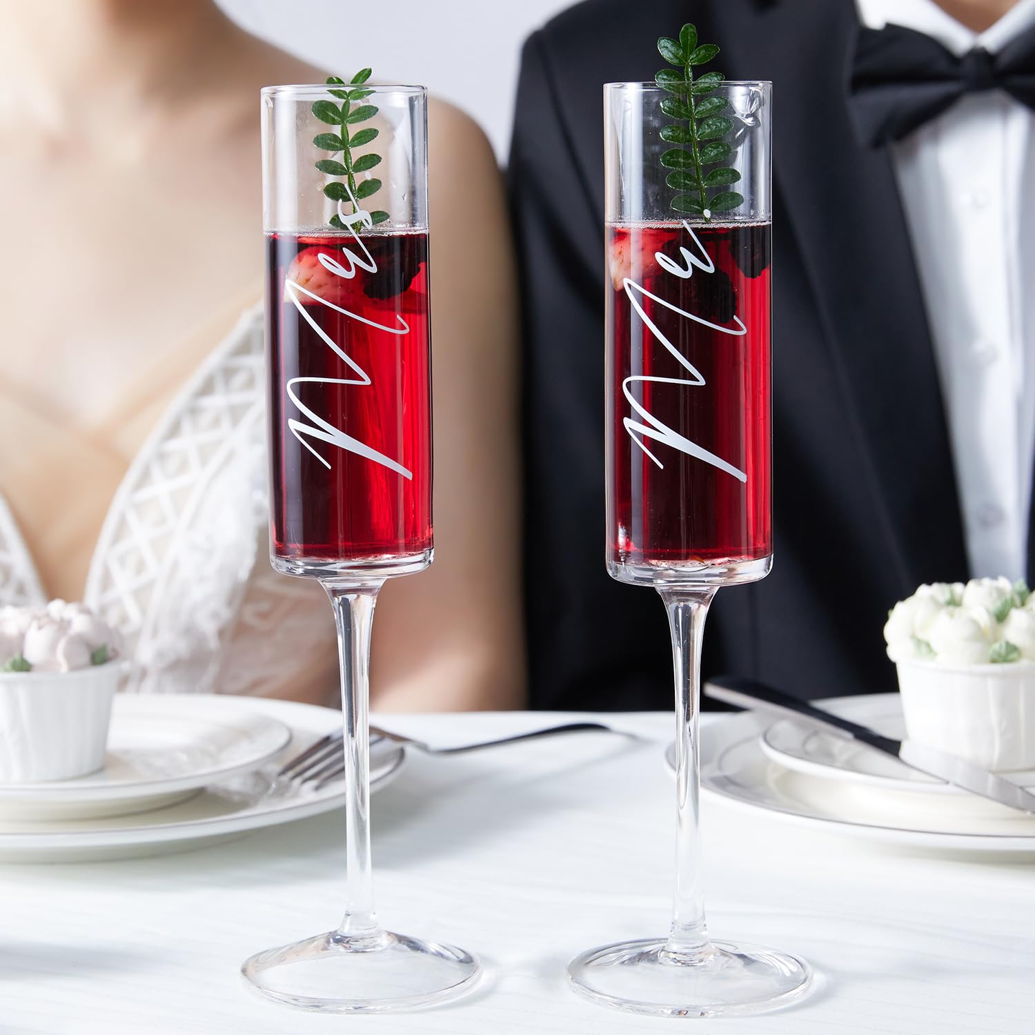 AW BRIDAL Mr And Mrs Champagne Flutes Wedding Gift Set - Crystal Glasses With Engraved Wooden Box