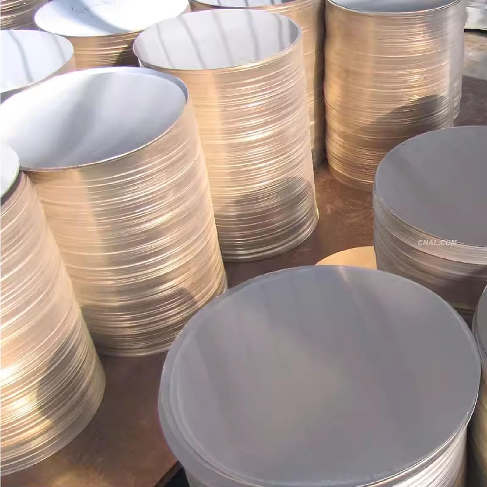 Lamiera rotonda in alluminio, 5052 in for stampaggio di lastre for lavori fai da te e formatura, spessore 2,5 mm(Diameter 350 * 2.5mm)