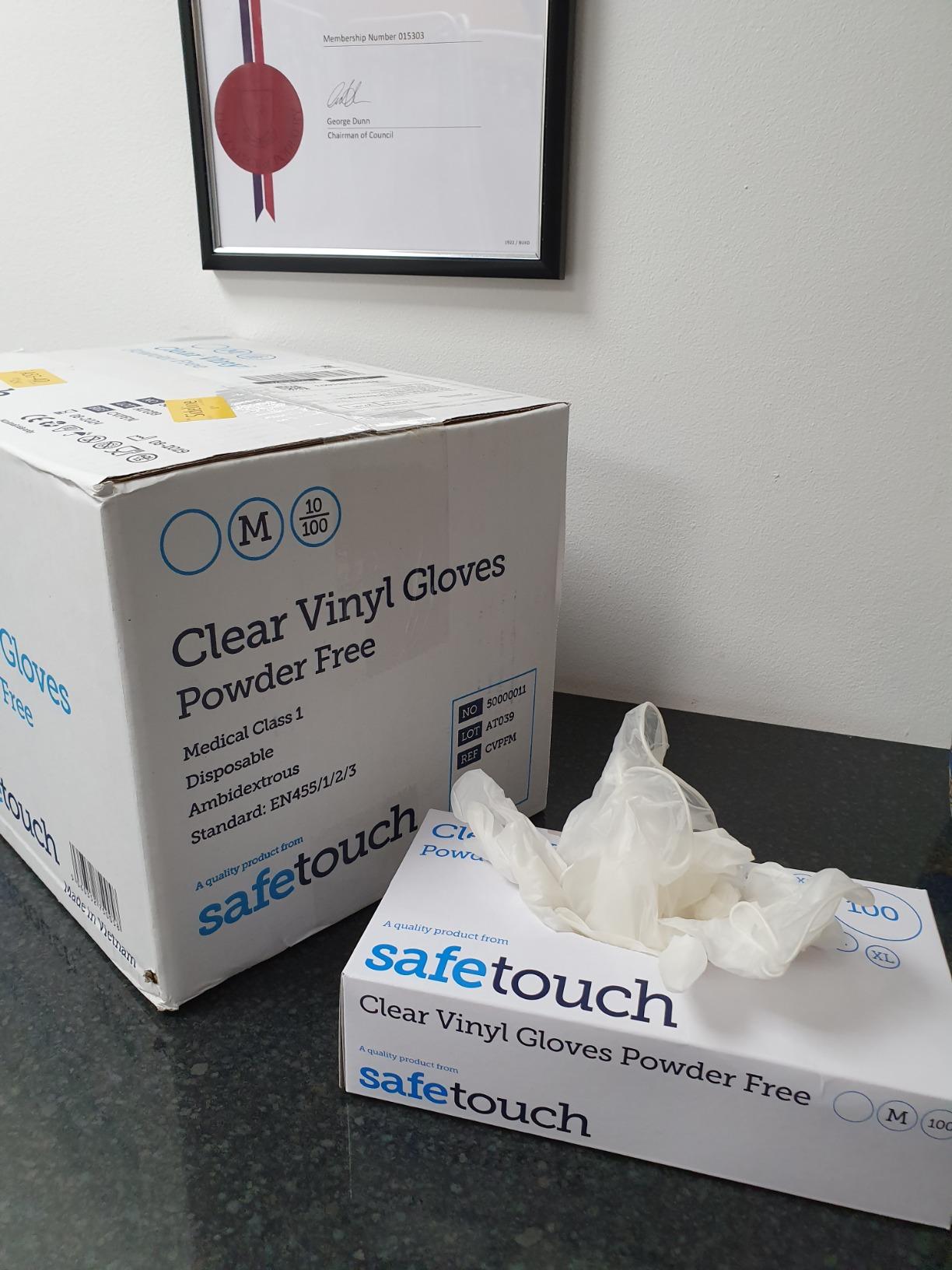 1000 x SafeTouch Vinyl PowderFree Clear Examination Gloves (10 x Boxes