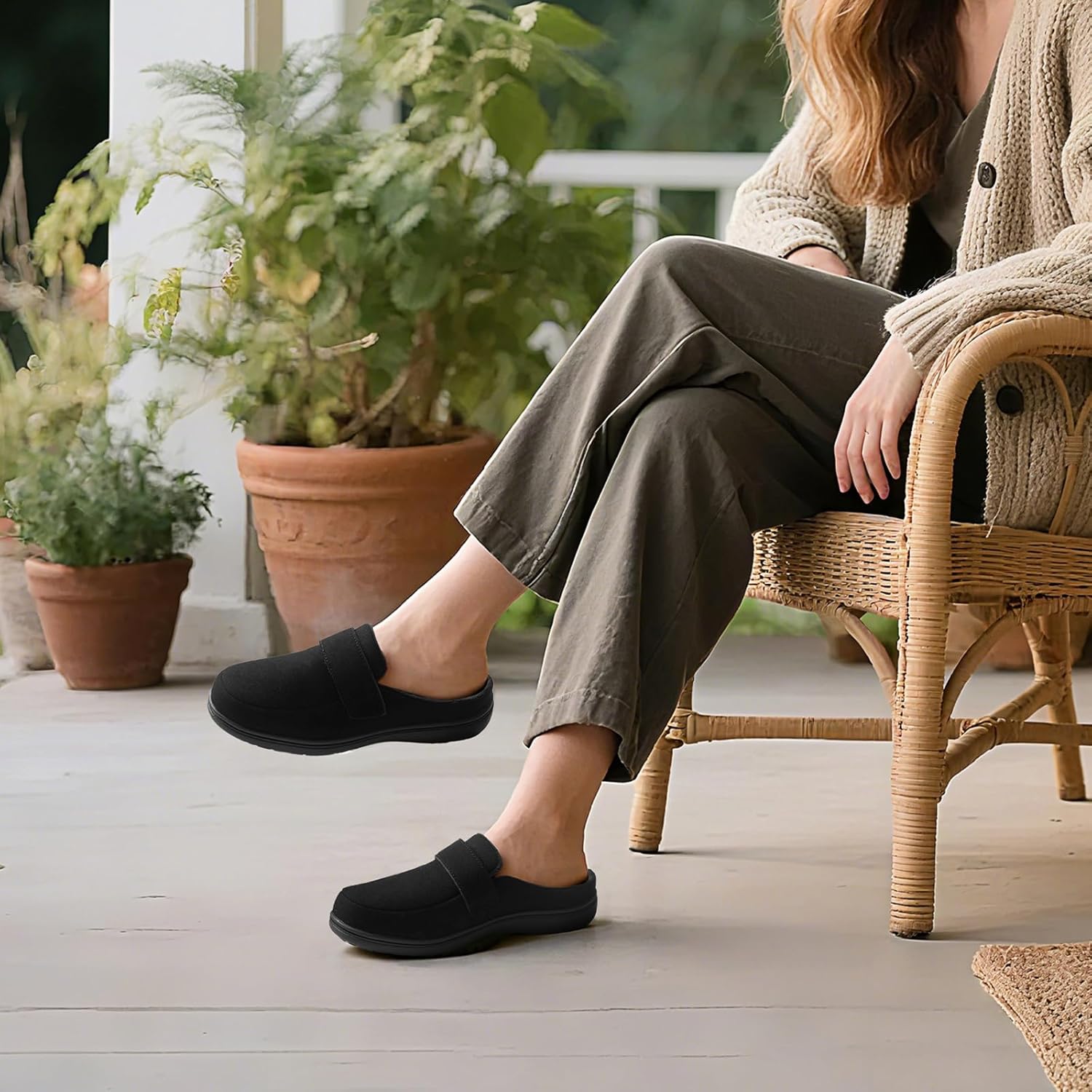 YOLIS Slippers with Arch Support for Women, Comfortable Orthopedic Slippers for Plantar Fasciitis, Non-Slip Women's House Shoes Indoor Outdoor - Image 2