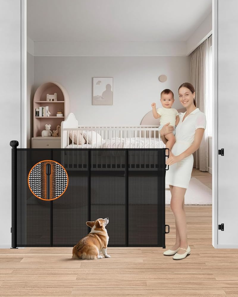 Reinforced retractable baby gate