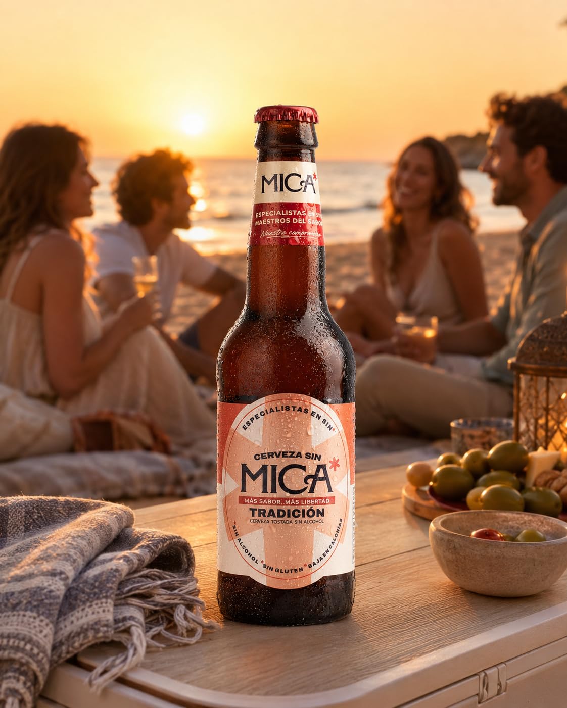 Cerveza Mica Tradición - Botellas de 33 cl. Cerveza Sin Alcohol Tostada (0,4% alc. vol.), Sin Gluten, Sin Filtrar y Baja en Calorías. (24)