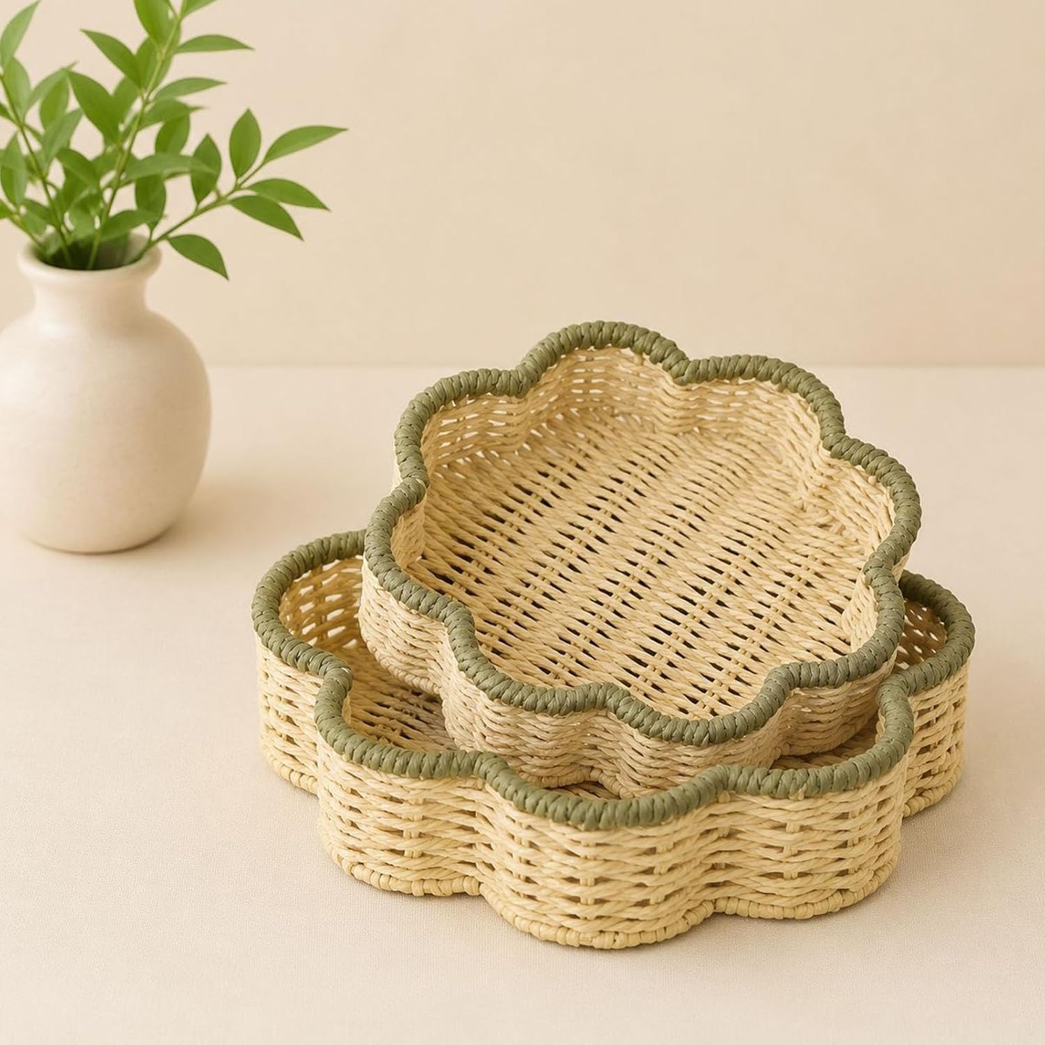 Sturdy Rattan Design Storage Containers 2 Pieces Functional Home Decors Accessory Flower Shape Basket Storage Bin Paper Rope Organizers