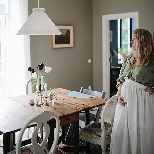 Miniatura 4 de mushie Mantel individual de silicona para niños, diseño antideslizante sin BPA (Cambridge Blue Confetti)