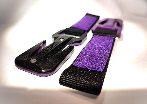 Miniatura 2 de EEZYCUT Trilobite moradonegro con mango negro y lazo morado en una bolsa de arnés.