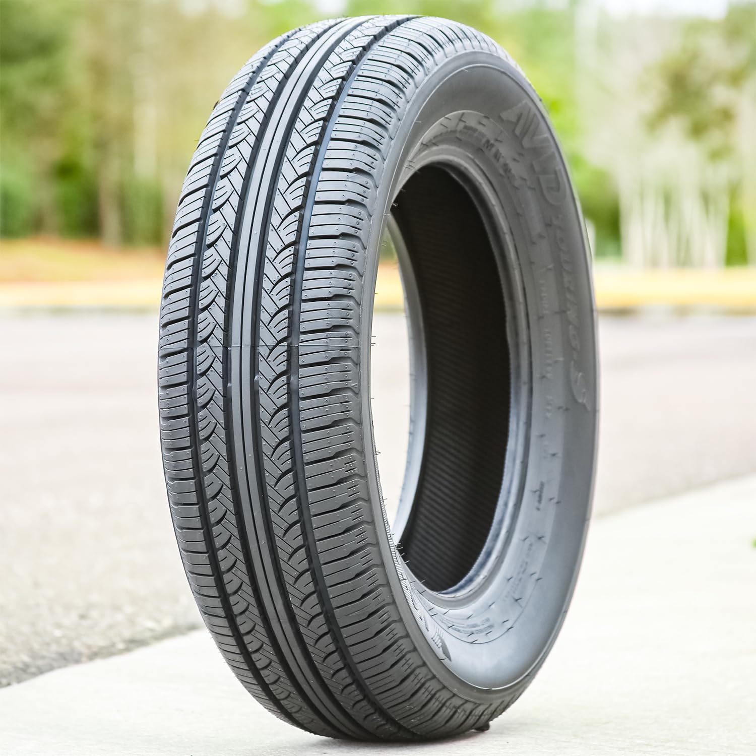 Amazon.com: P215/60R16 94T YOKOHAMA AVID TOURING-S BW HWY : Automotive