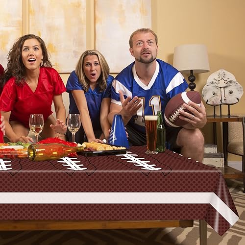 Miniatura 5 de SpinLaLa Juego de manteles de plástico de fútbol de 4 piezas de 54 x 108 pulgadas, 2 manteles rectangulares desechables de campo verde y 2 fundas