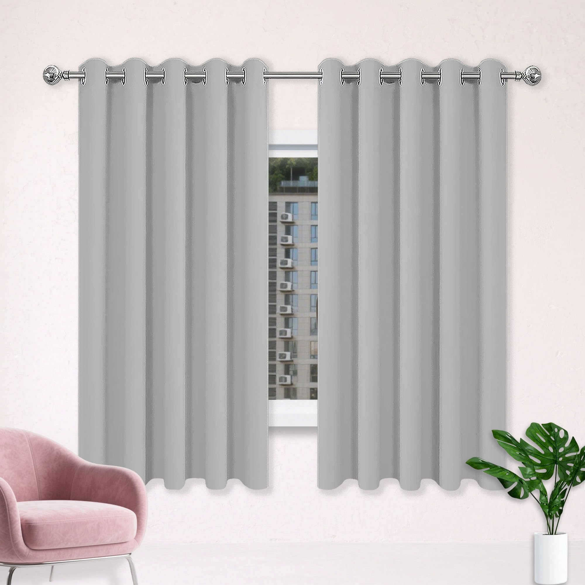 Rideau occultant installation facile pour supprimer les reflets et la chaleur sur vos fenêtres