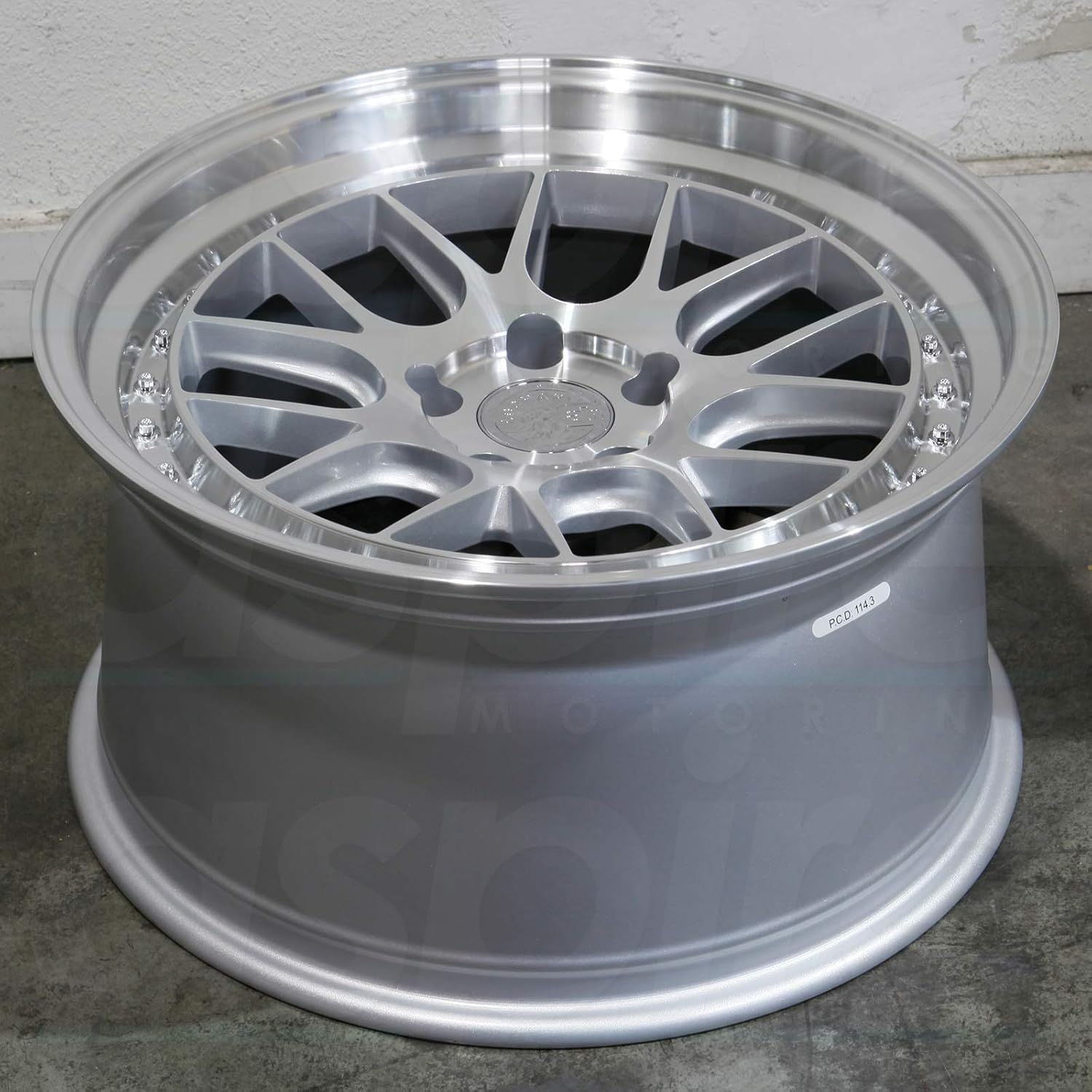 Aodhan DS-06 Custom Wheel - 18x8.5, 35 Offset, 5x114.3 Bolt Pattern, 73.1mm Hub - Silver with Machined Face Rim
