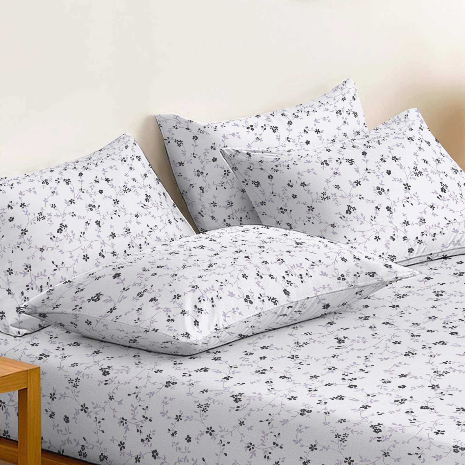 EverSoft Bedding Pack of 4 Pillowcases 50x75cm Soft Pillow Cases - Wrinkle Free Easy Care Pillow Covers - Standard Size Pillow Cases Set of 4