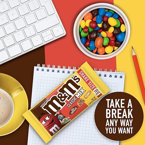 Miniatura 5 de M&M'S Classic Mix Chocolate Candy Share Size Pack, 2.5 oz (18 unidades)