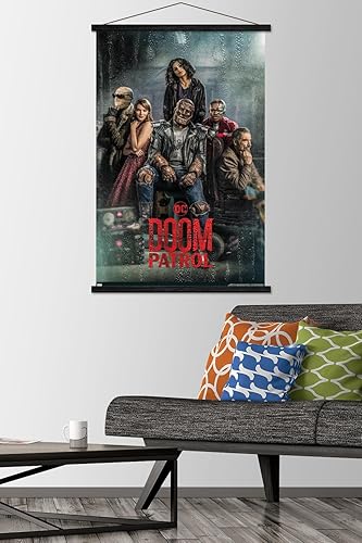 Miniatura 2 de Trends International DC Comics TV Doom Patrol - Póster de pared de hojas del grupo uno, 22.37 x 34.00 pulgadas, impresión premium y colgador negro