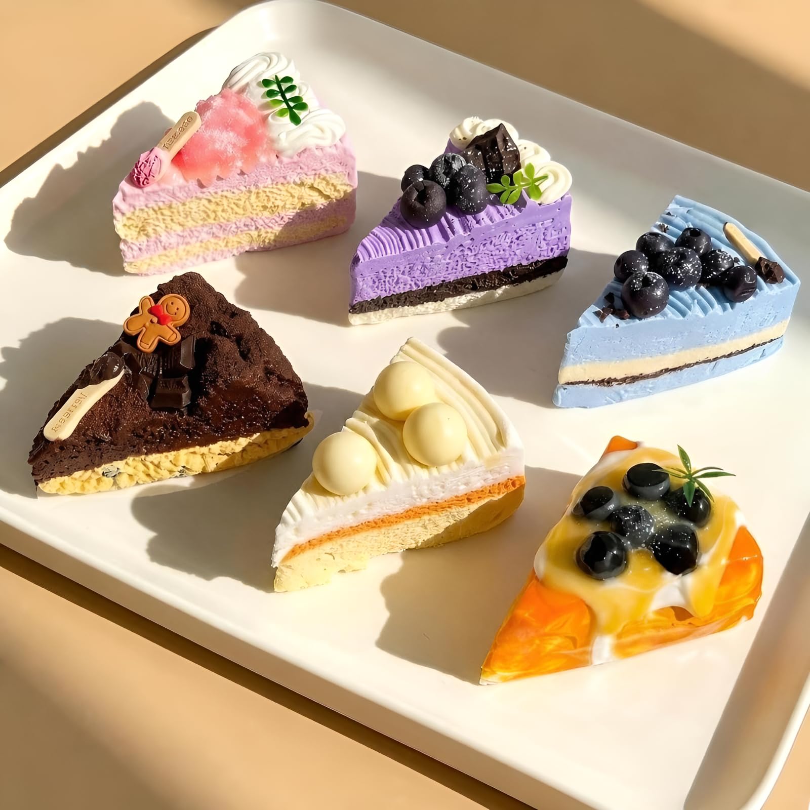Amazon | Qicarkey スクイーズ玩具 バスクケーキ 生チョコレート | 低