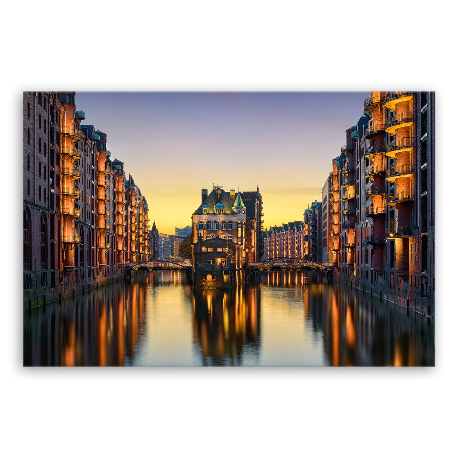 ge Bildet Bild auf Leinwand | Wasserschloss in der Speicherstadt - Hamburg D in 120x80 cm als Wandbild XXL | Wand-deko Dekoration Wohnung modern Bilder | 2211