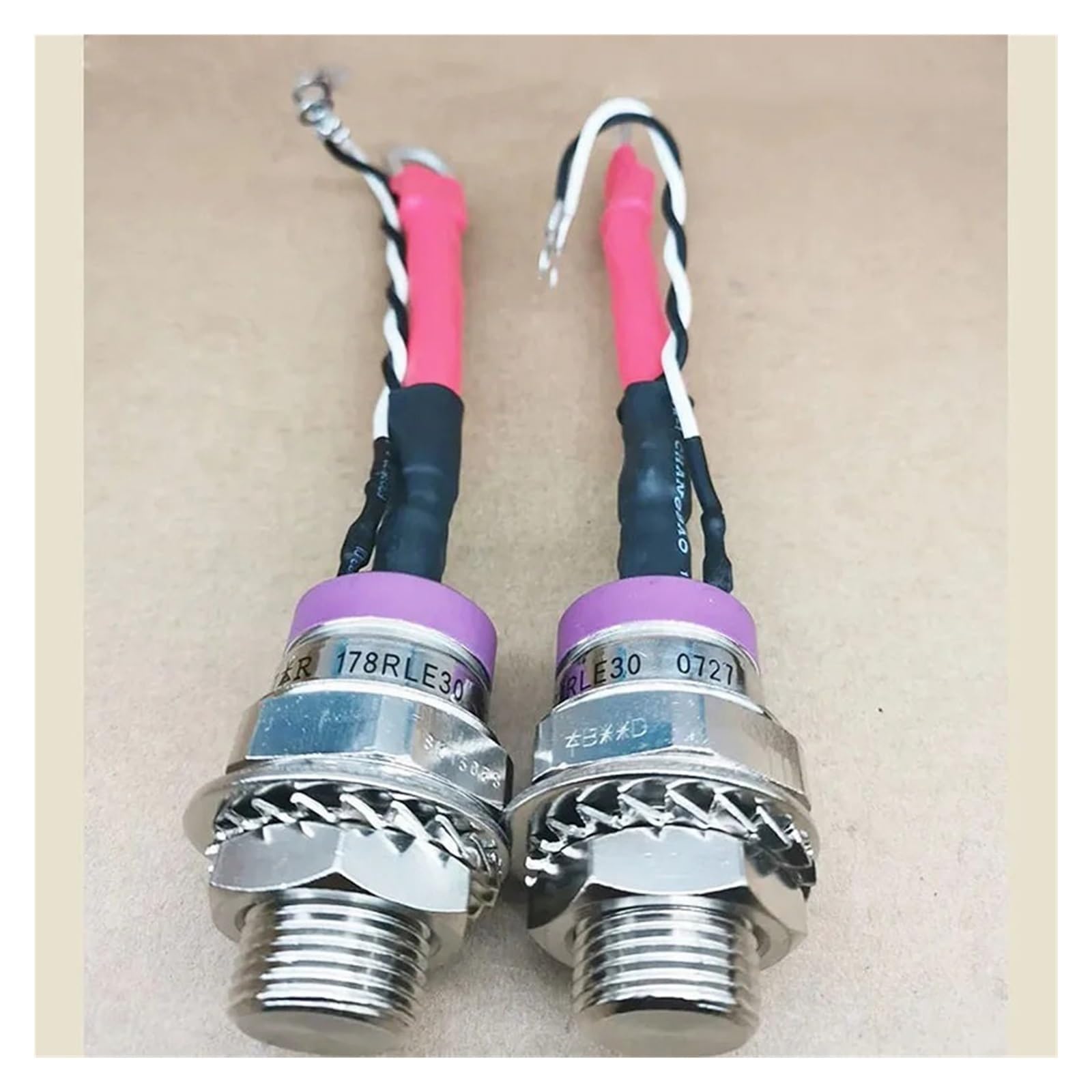 LEOTNNDQ 1PCS 178RLE30 Stud thyristor