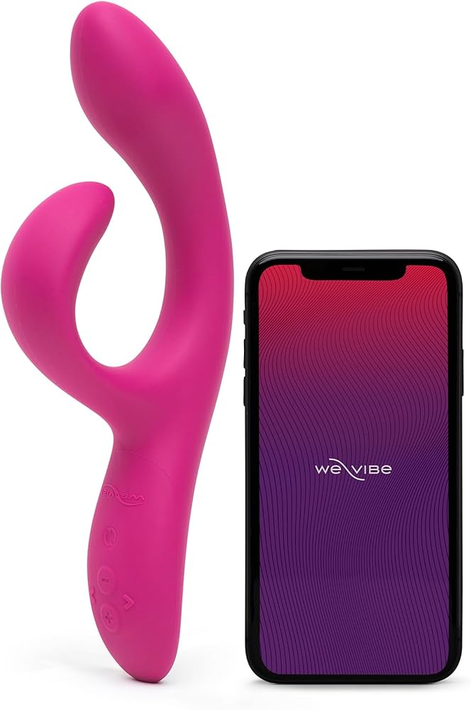 Seks tojik etaklari ostidagi tukli mushuklar