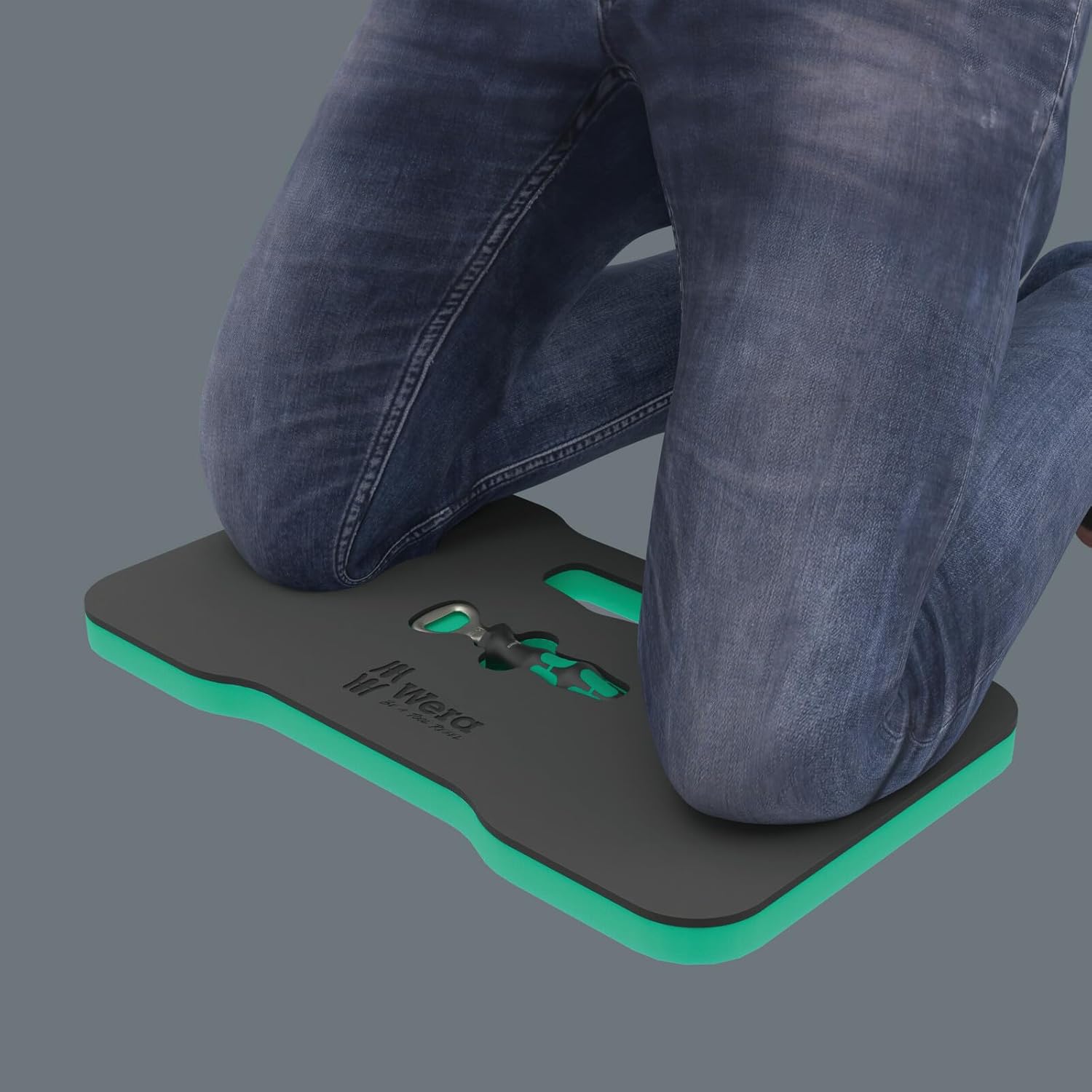 9516 KNEELING PAD + BOTLLE OPENER