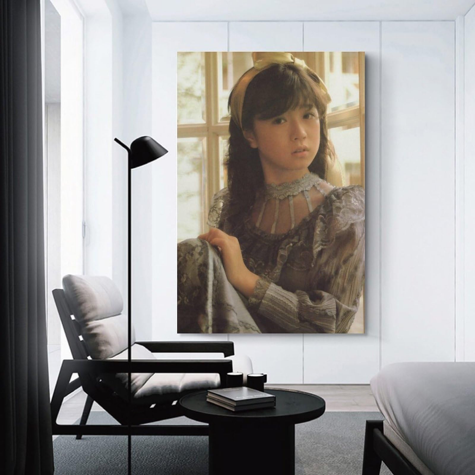 中森明菜　A2ポスター　新品額装付き　モノトーン 中森明菜 A2ポスター 新品額装付き モノトーン 中森明菜 A2ポスター