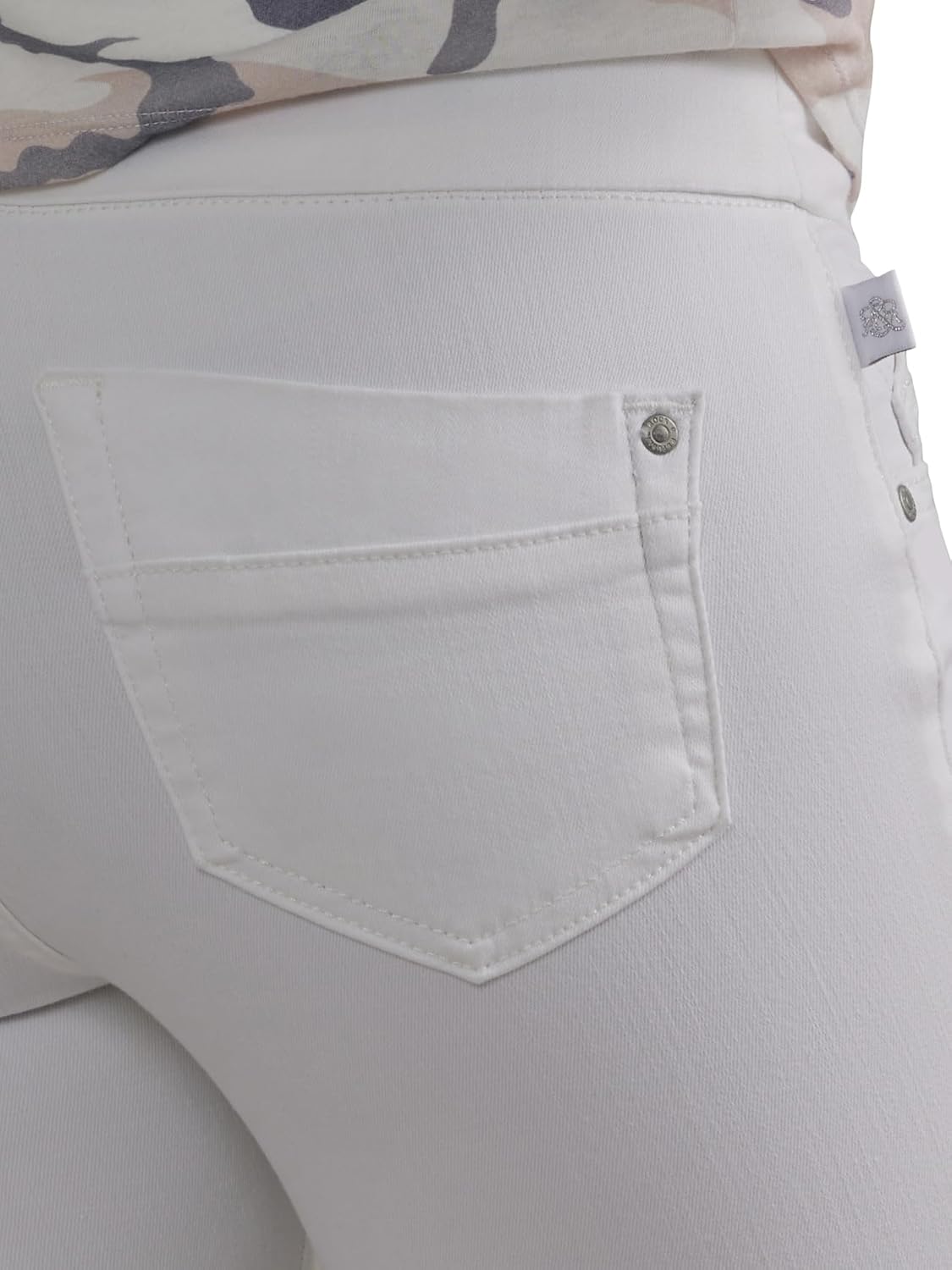 Rock & Republic Womens Denim Rx Fever Stretch Crop Capri Jeans, Antidote-White, 16 US - Image 5