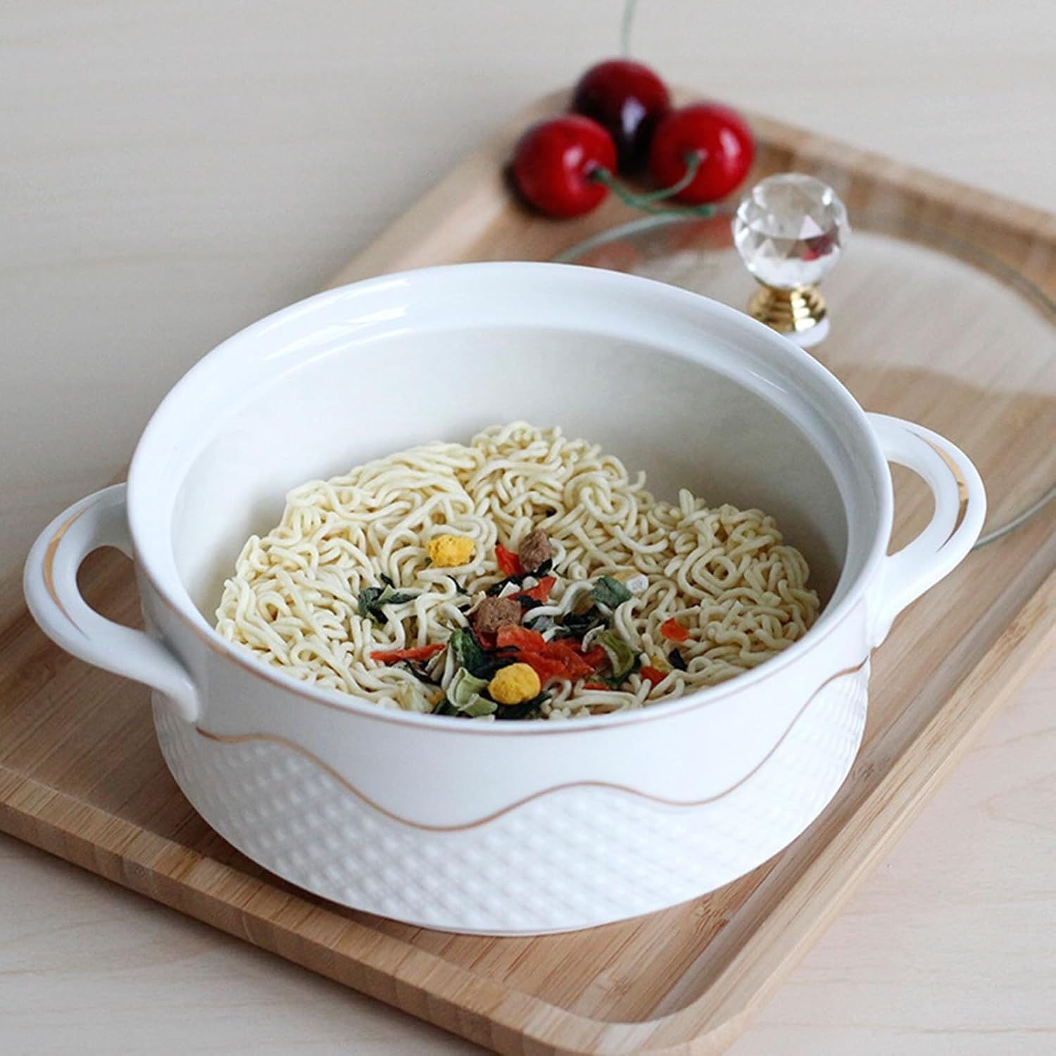 Ceramic Soup Tureen with Glass Lid Large Capacity Serving Tureen with Double Handles, White Porcelain Serving Tureen for Restaurant Home Kitchen Decoration Ceramic Covered Tureens