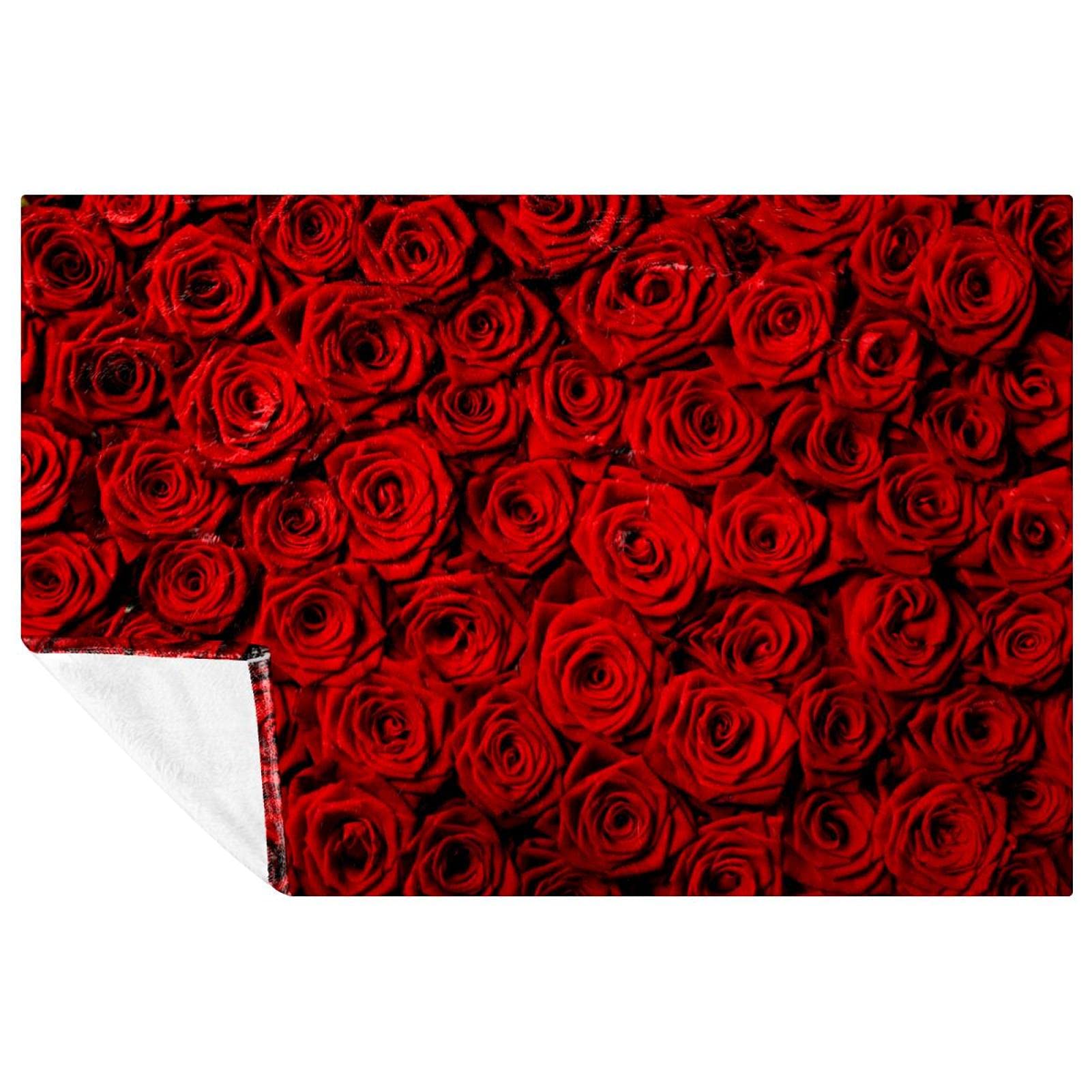 Couverture douce motifs roses pour vos pique-niques et canapés