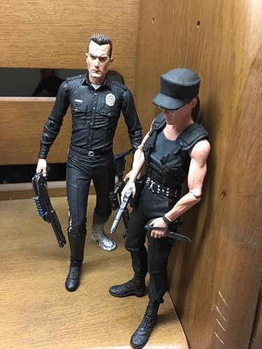 けんちゃん NECA サラ・コナー＆ジョン・コナー 7インチフィギュア