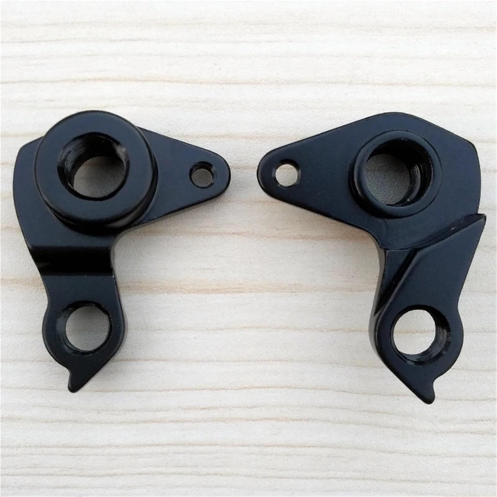 Patte de dérailleur arrière for vélo, 1 pièce, for modèles F/u/j/i D042 B/E/R/R/I/AM/A/K/OD/y/n/a/n/t/e/k K/e/s/t/r/e/l M/X/ZW/R/CT/h/u/n/d/e/r B/o/m/b/t/r/ac/k, cadre en carbone, pattes de déra