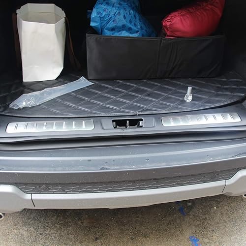 Miniatura 3 de YIWANG 304 acero inoxidable interior parachoques trasero puerta umbral placa de desgaste 2 unids para Land Rover Range Rover Evoque 2012-2019 Auto