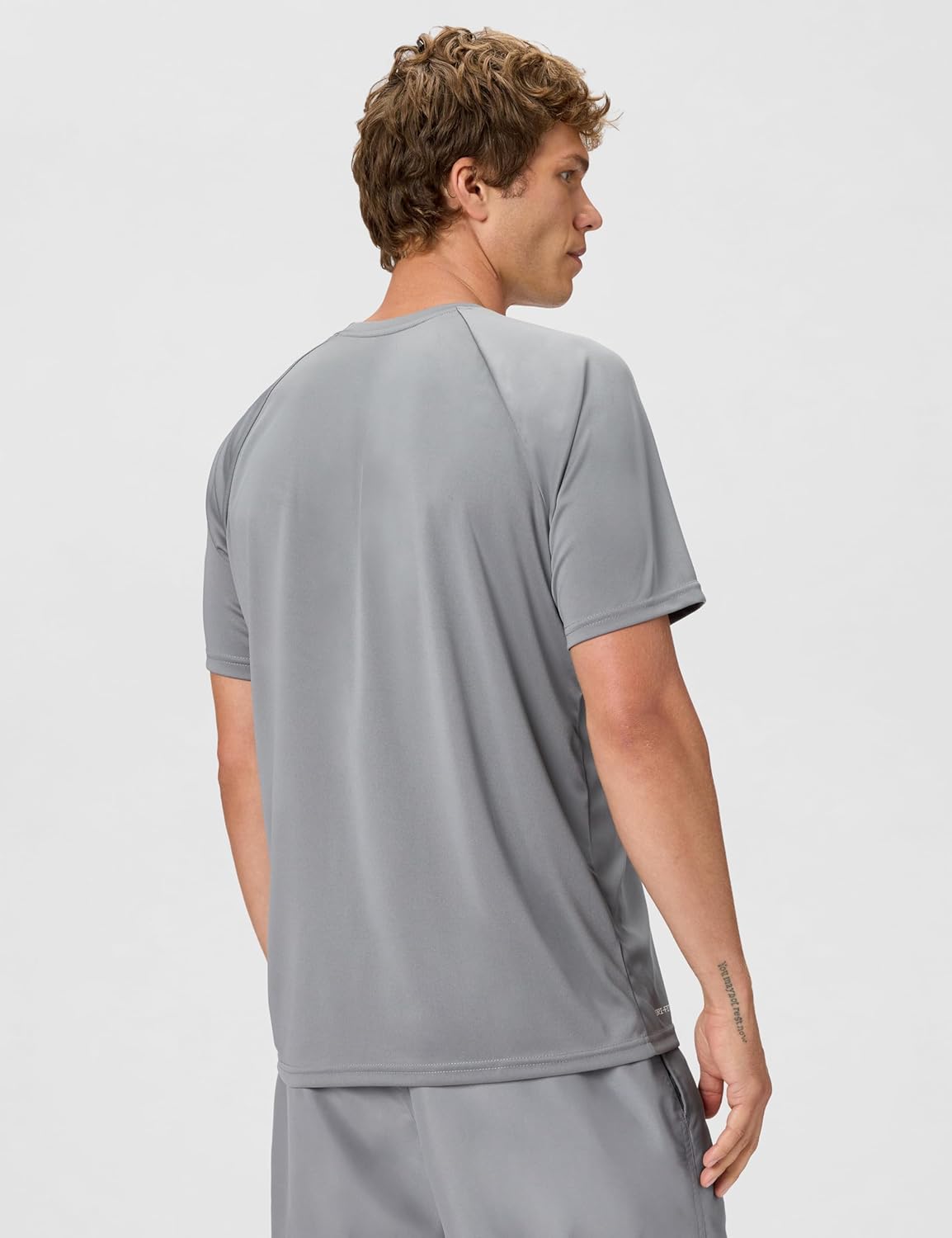 Nike Men's Short-Sleeve Hydroguard - Image 4